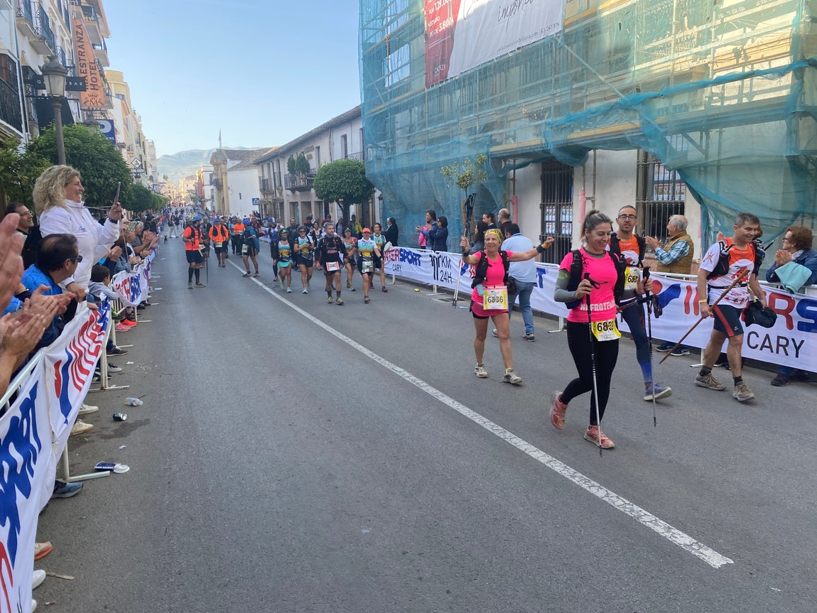 En imágenes: Así ha sido la vuelta de los 101 km en 24 horas de La Legión