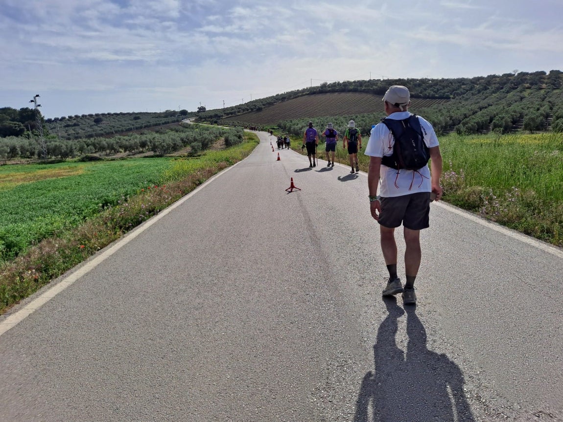 En imágenes: Así ha sido la vuelta de los 101 km en 24 horas de La Legión