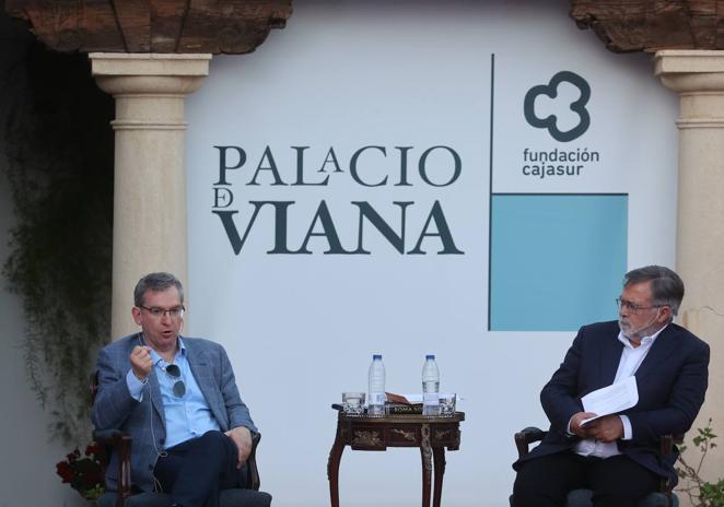 El Foro Cultural de ABC Córdoba con Santiago Posteguillo, en imágenes