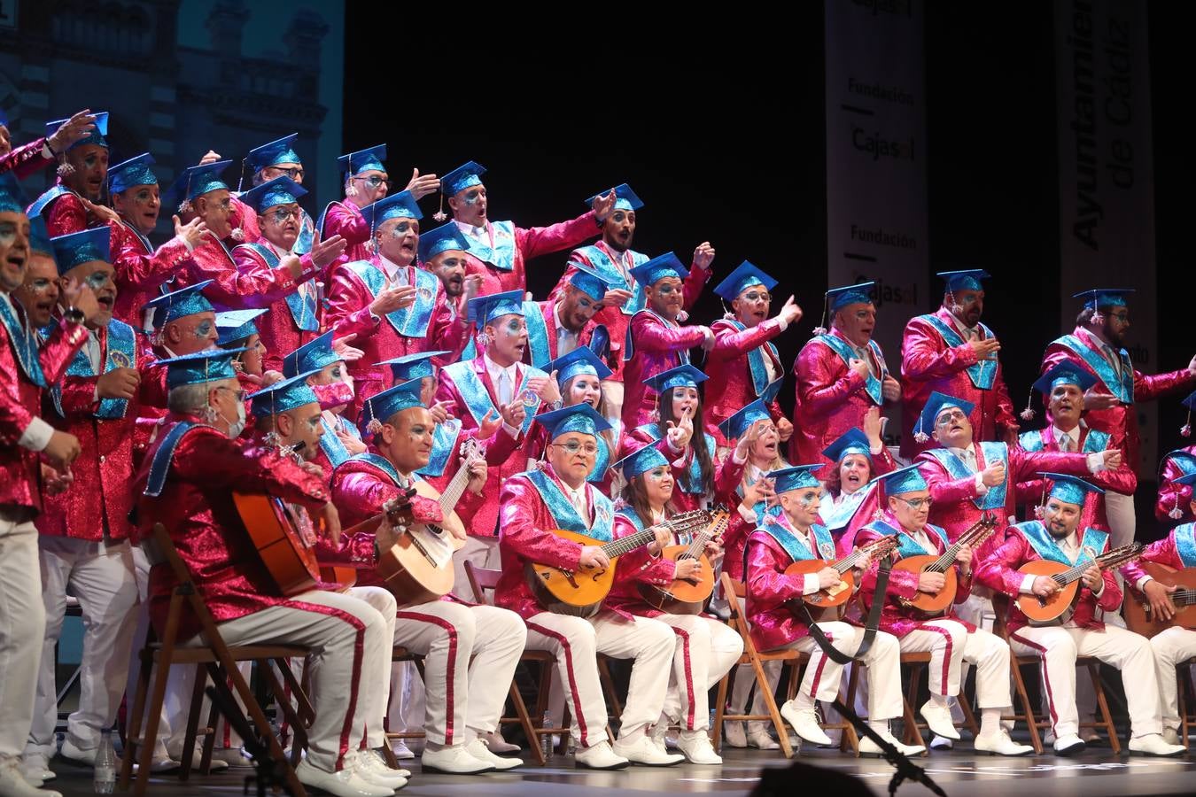 Fotos: Coro &#039;Carrera oficial&#039; en el COAC 2022. Carnaval de Cádiz