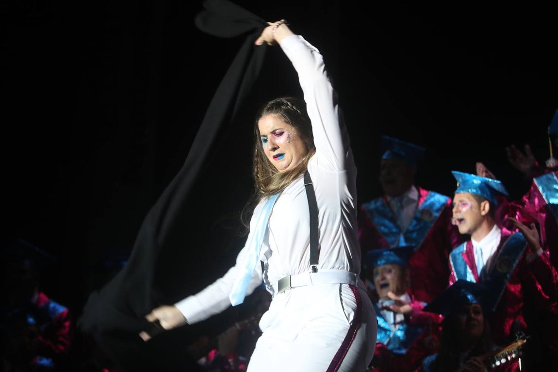 Fotos: Coro &#039;Carrera oficial&#039; en el COAC 2022. Carnaval de Cádiz