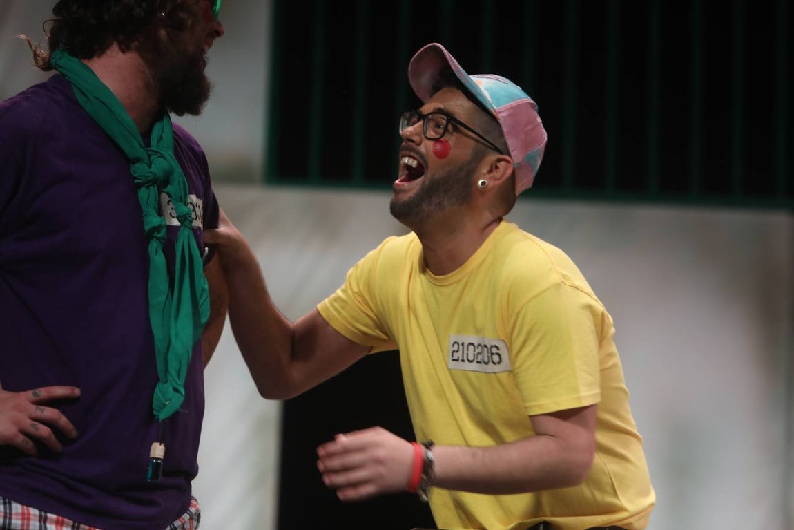 Fotos: Chirigota &#039;Los cuarentenas principales&#039; en el COAC 2022