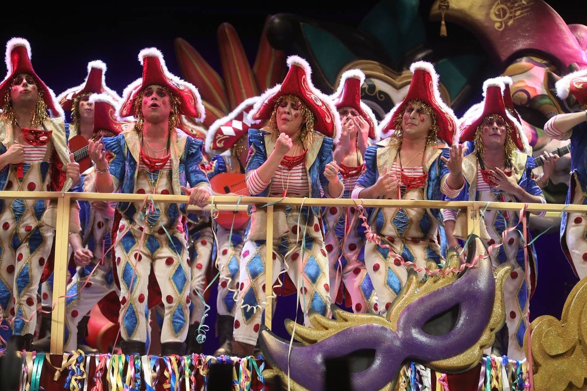 Fotos: Comparsa &#039;Después de Cádiz, ni hablar&#039; en el COAC 2022. Carnaval de Cádiz