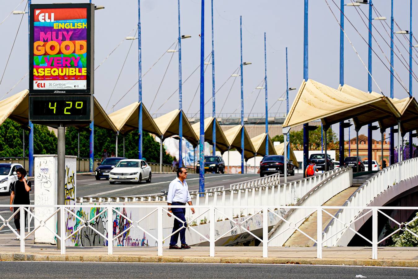 Sevilla alcanza temperaturas de pleno verano en mayo, en imágenes