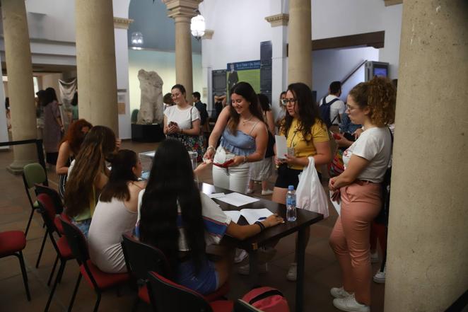 Las elecciones a rector en la Universidad de Córdoba, en imágenes