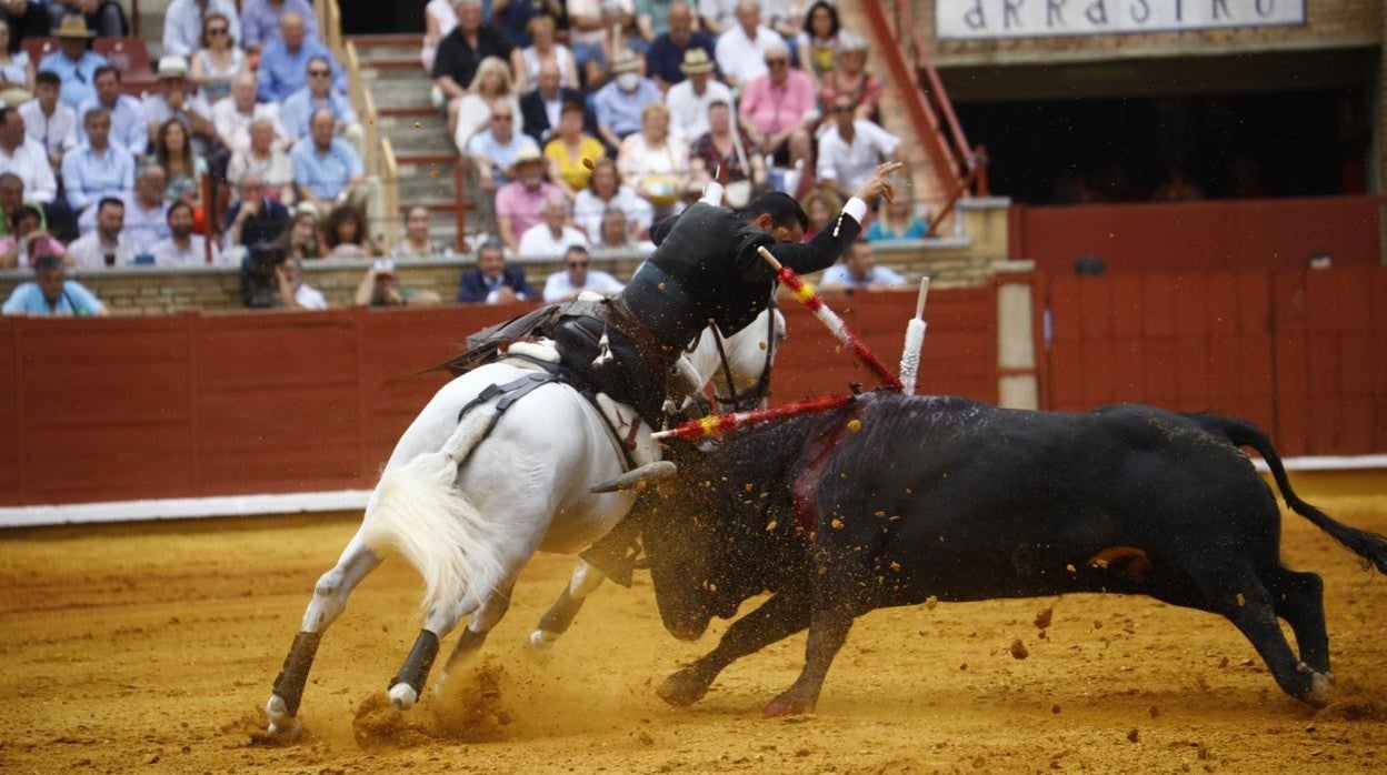 La primera corrida de toros de la Feria de Córdoba, en imágenes