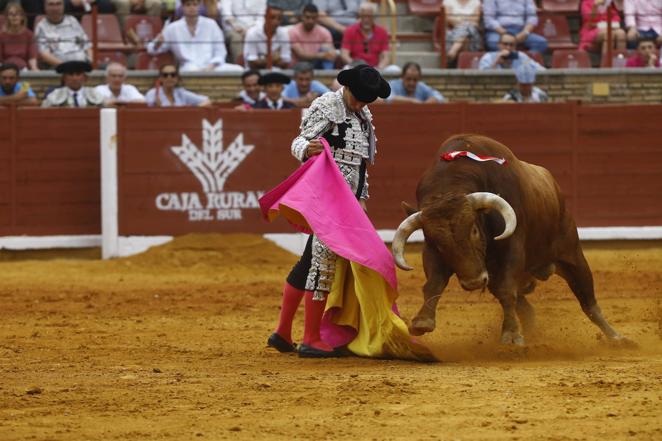 La primera corrida de toros de la Feria de Córdoba, en imágenes