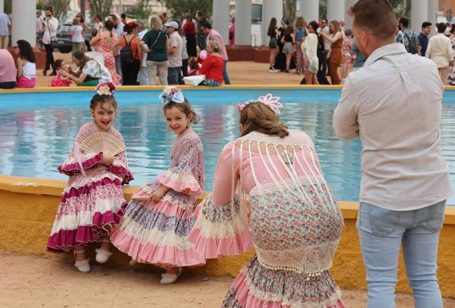 Feria de Córdoba 2022 | Domingo masivo con regusto familiar en El Arenal