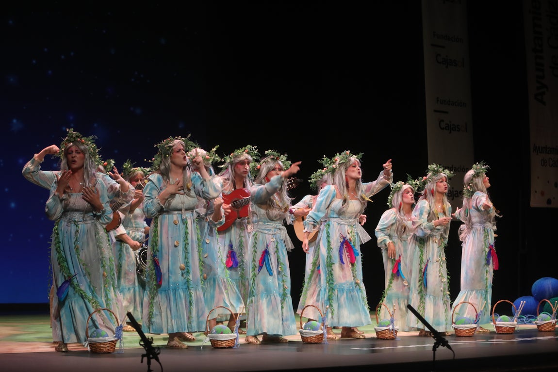 Fotos: comparsa &#039;La creadora&#039; en el COAC 2022