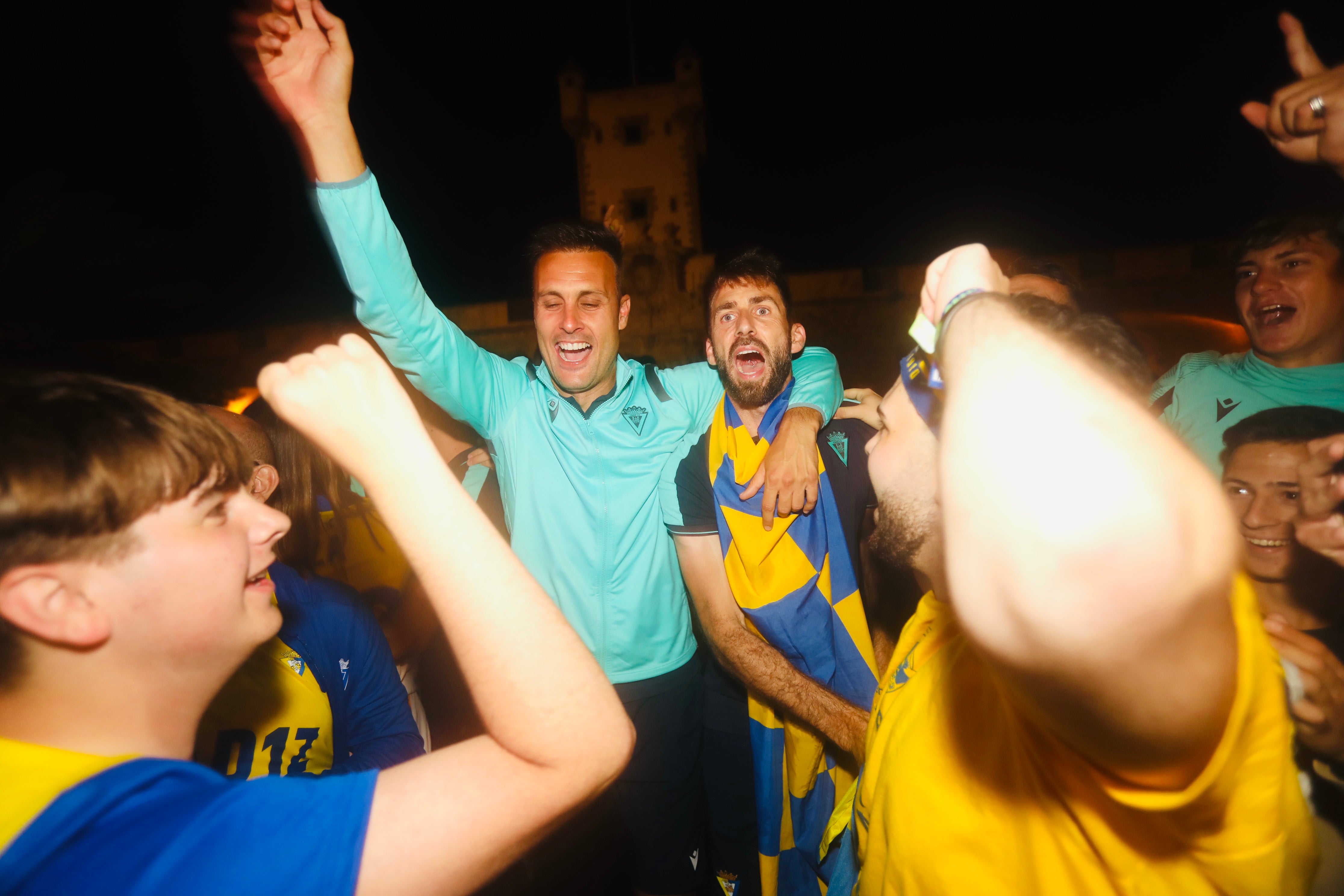 La celebración del Cádiz CF con su afición en imágenes