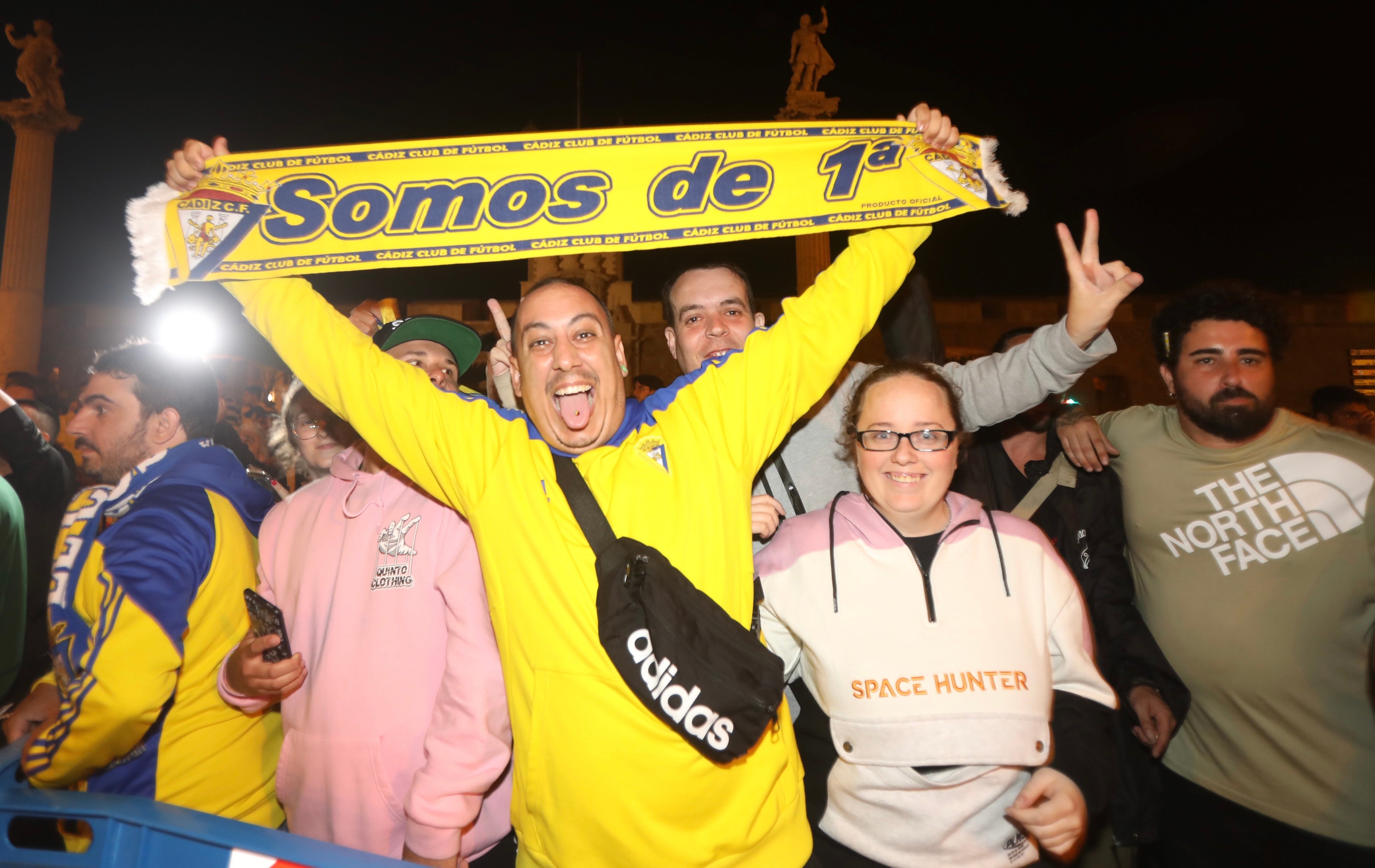 La celebración del Cádiz CF con su afición en imágenes