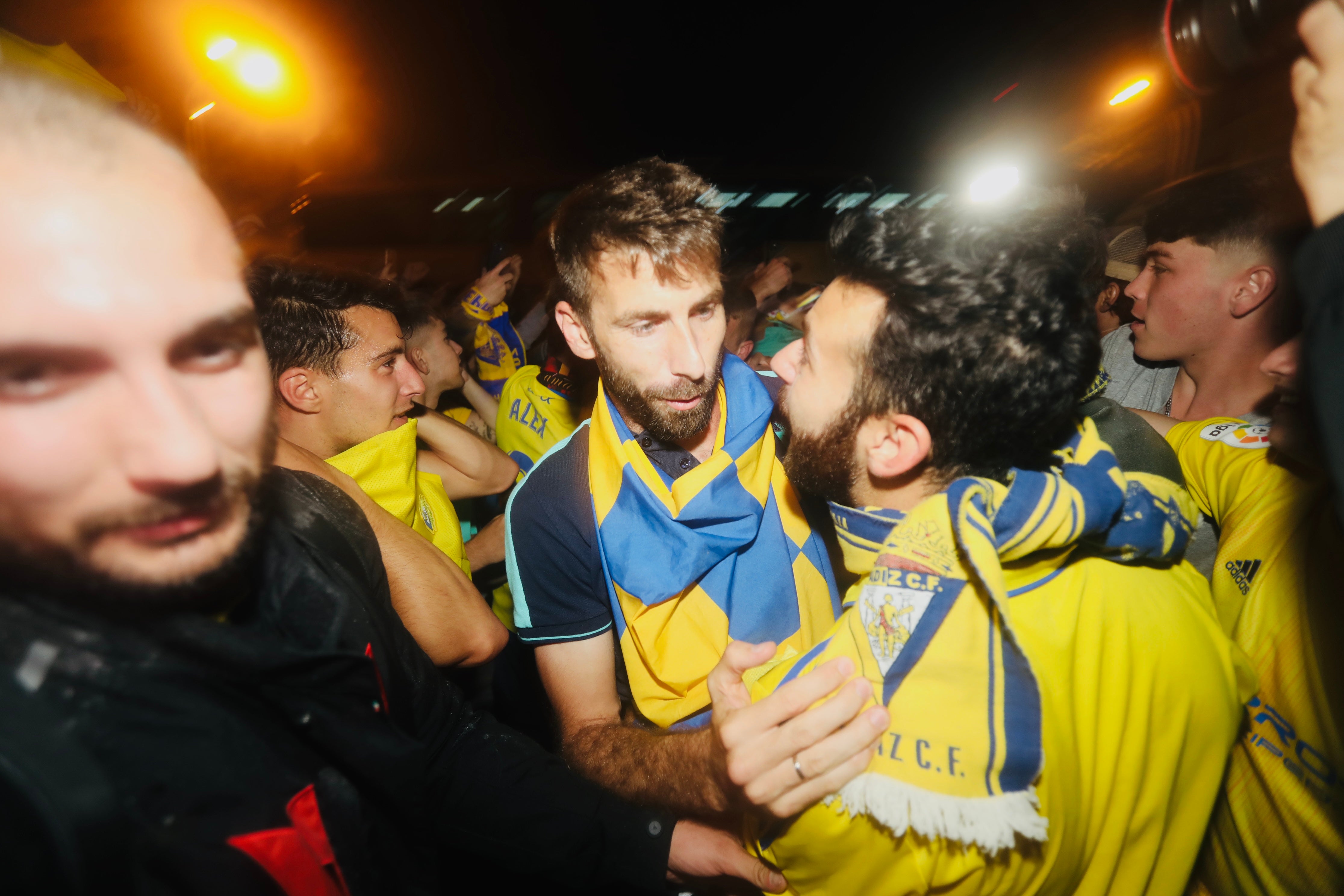 La celebración del Cádiz CF con su afición en imágenes