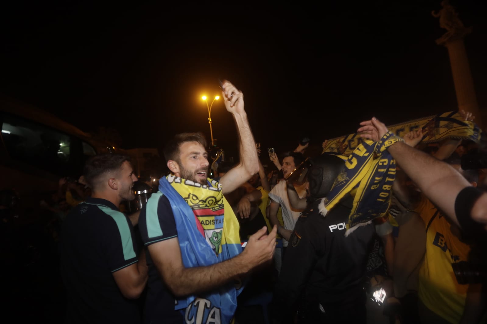 La celebración del Cádiz CF con su afición en imágenes