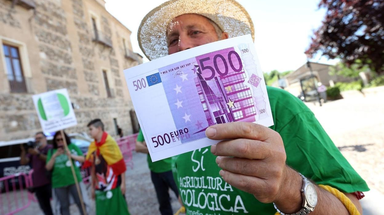 Manifestación de los agricultores en Toledo contra el desvío de fondos a Geacam