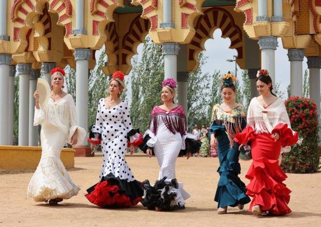 La radiante jornada del martes de Feria en Córdoba, en imágenes