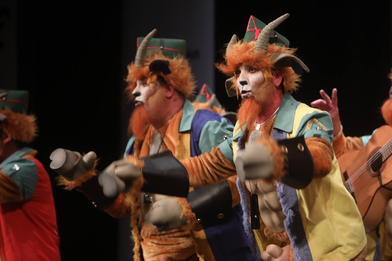 Fotos: Chirigota &#039;La legionaria&#039; en el COAC 2022. Carnaval de Cádiz