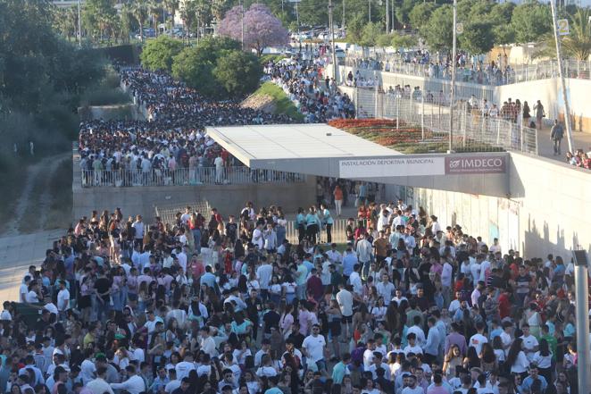 Feria de Córdoba 2022 | El botellón en el Balcón del Guadalquivir, en imágenes