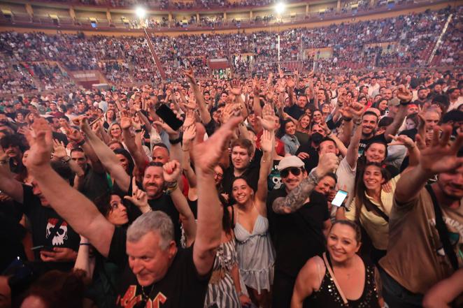 El vibrante concierto de Fito Fitipaldi en Córdoba, en imágenes