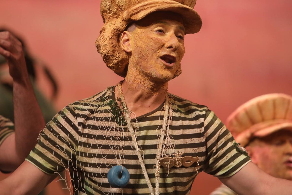 Fotos: Chirigota &#039;Aquí huele a verdín&#039; en el COAC 2022