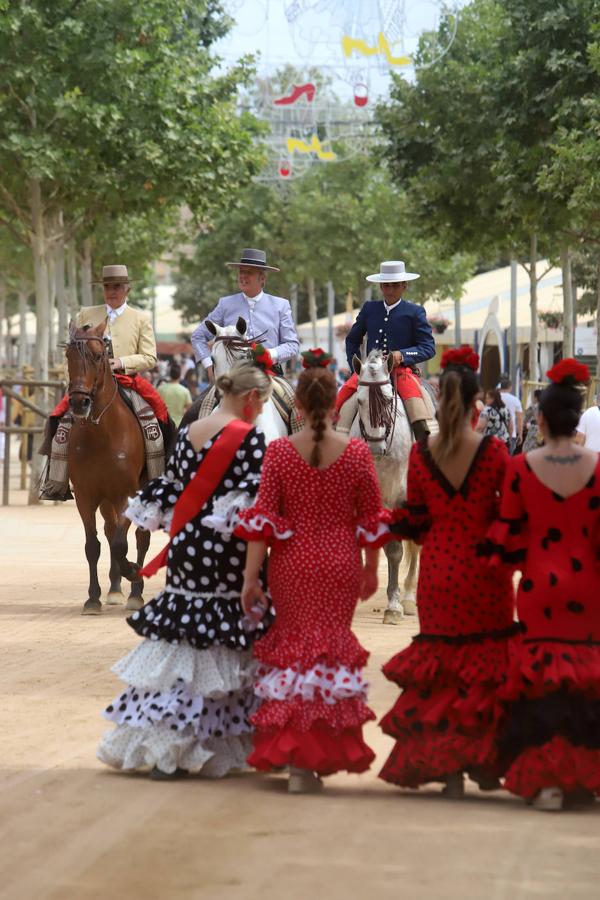 El excelente ambiente del sábado en la Feria de Córdoba, en imágenes