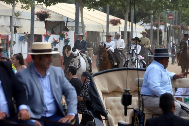 El excelente ambiente del sábado en la Feria de Córdoba, en imágenes