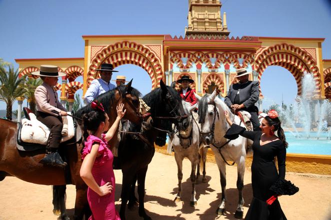 El excelente ambiente del sábado en la Feria de Córdoba, en imágenes