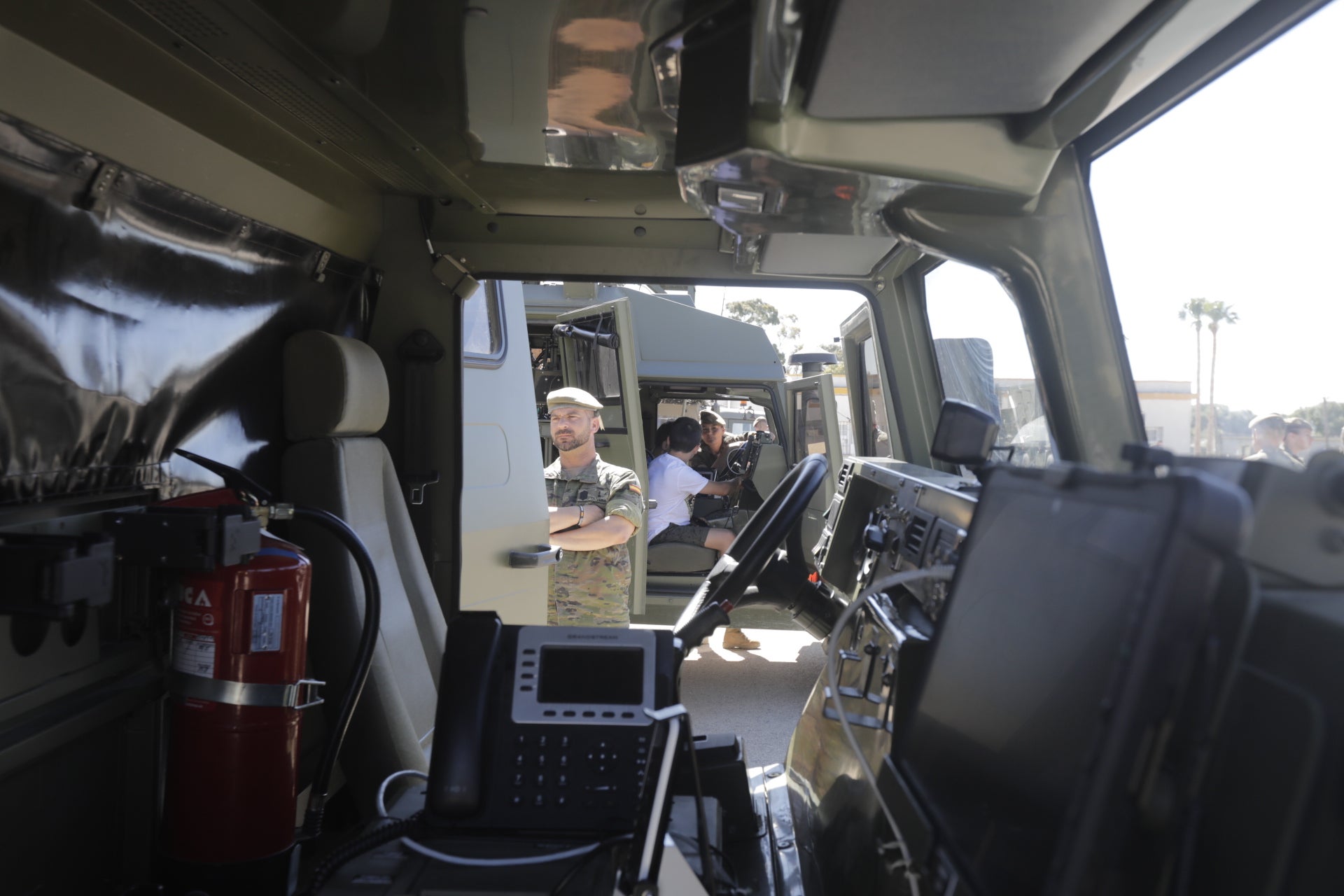 En imágenes: Día de las Fuerzas Armadas en Cádiz