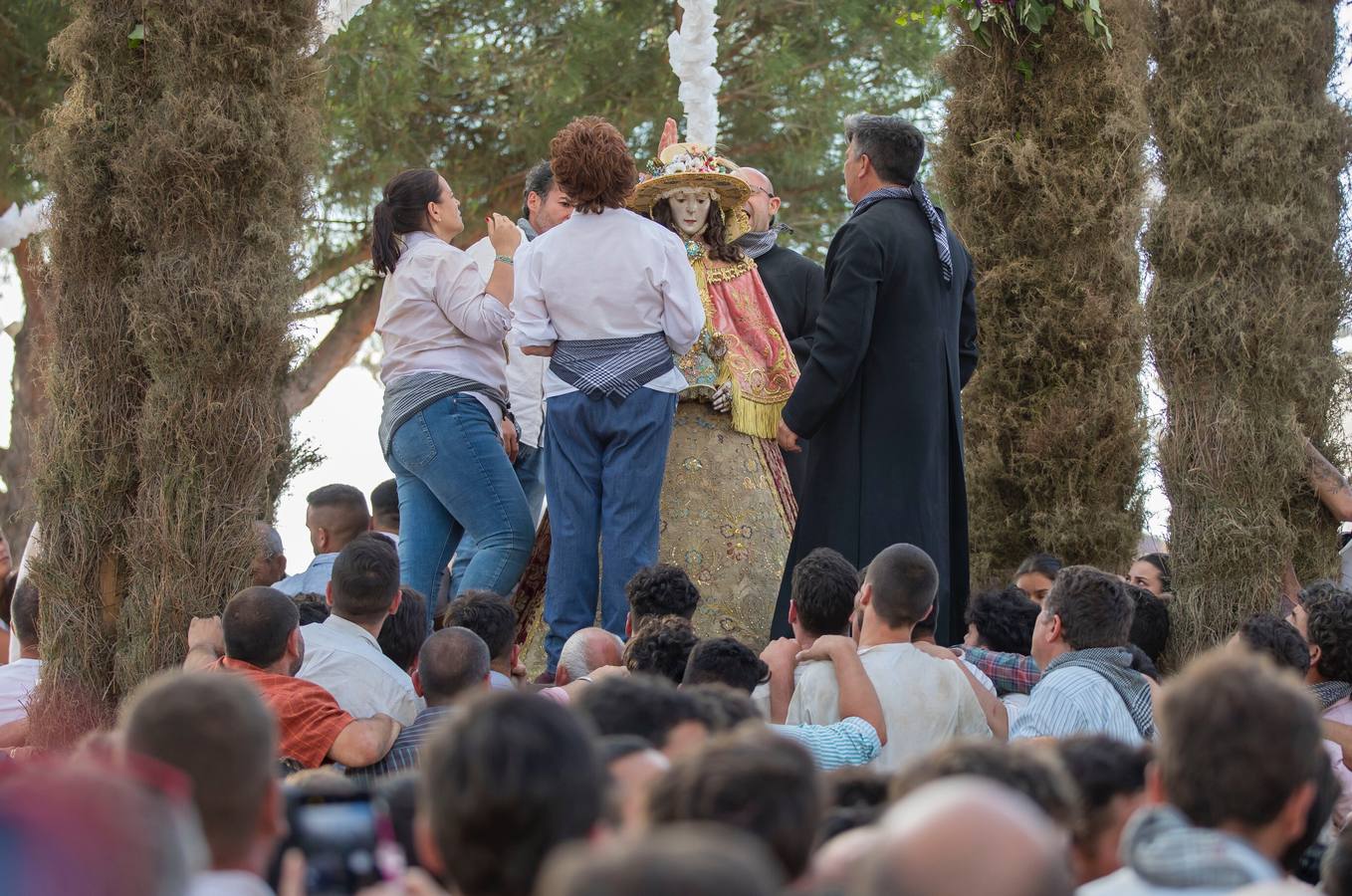 La Virgen del Rocío ya está en su aldea