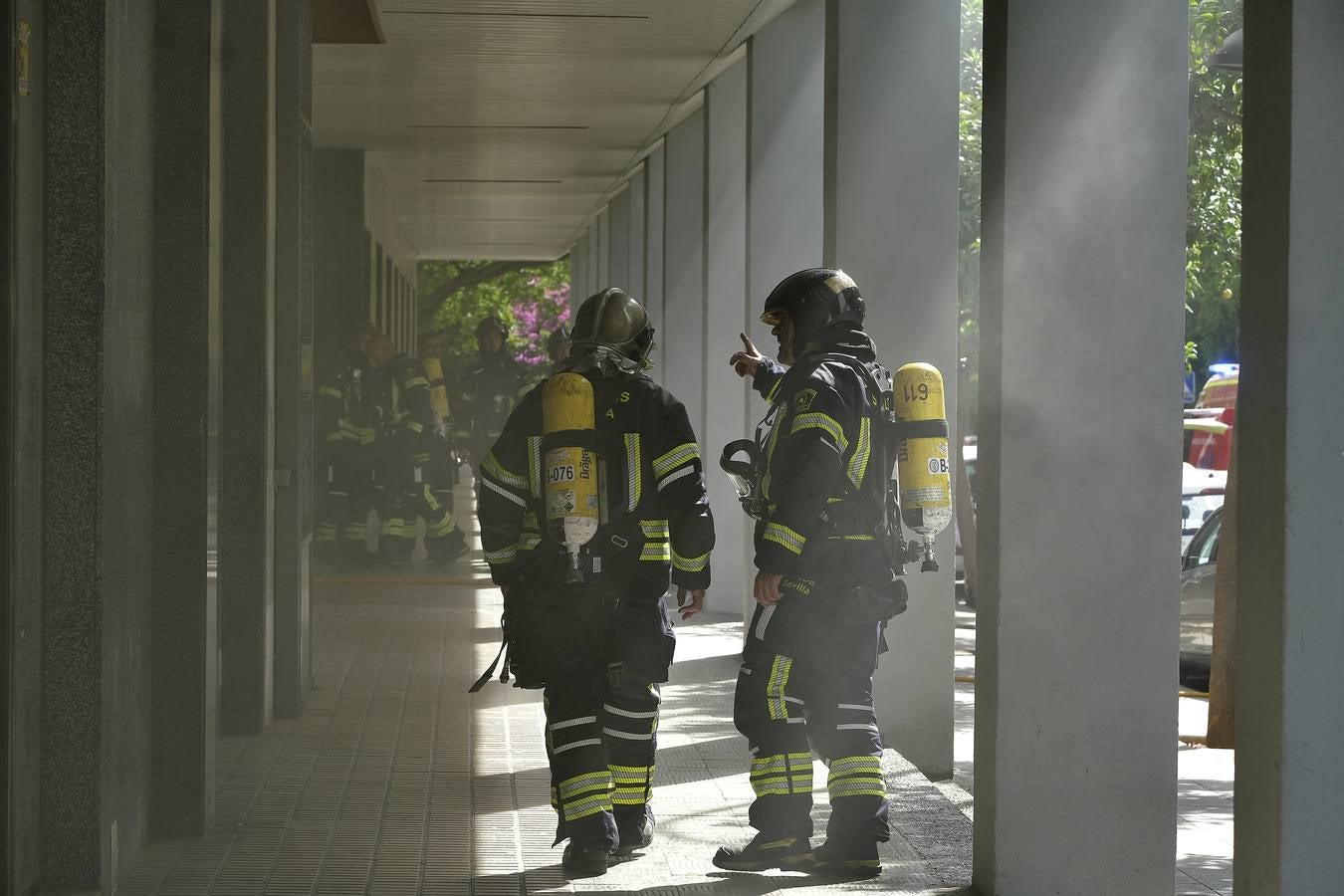 Incendio en el antiguo local de IDental en el barrio de Nervión