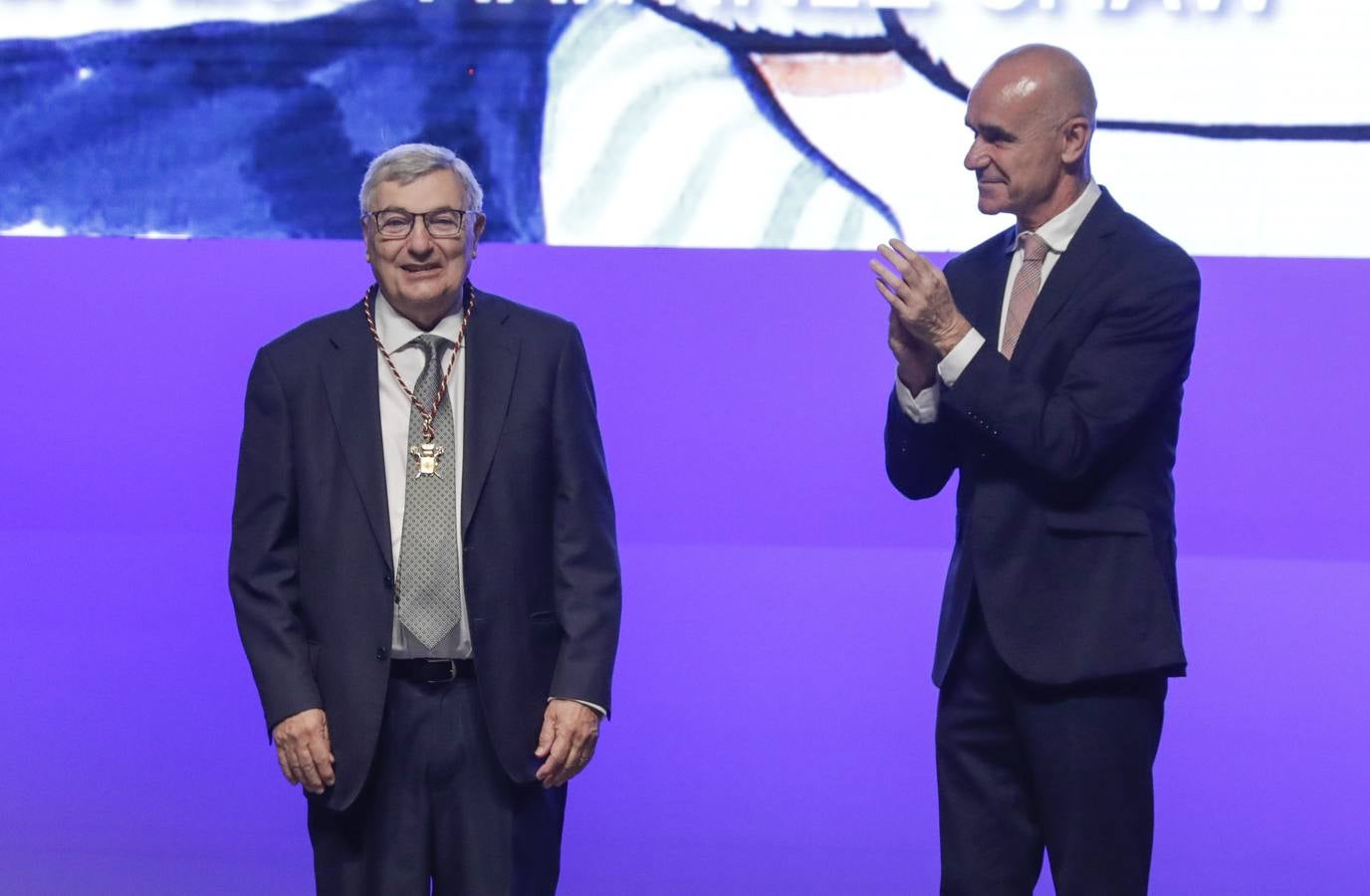 Acto de entrega de las Medallas de Sevilla