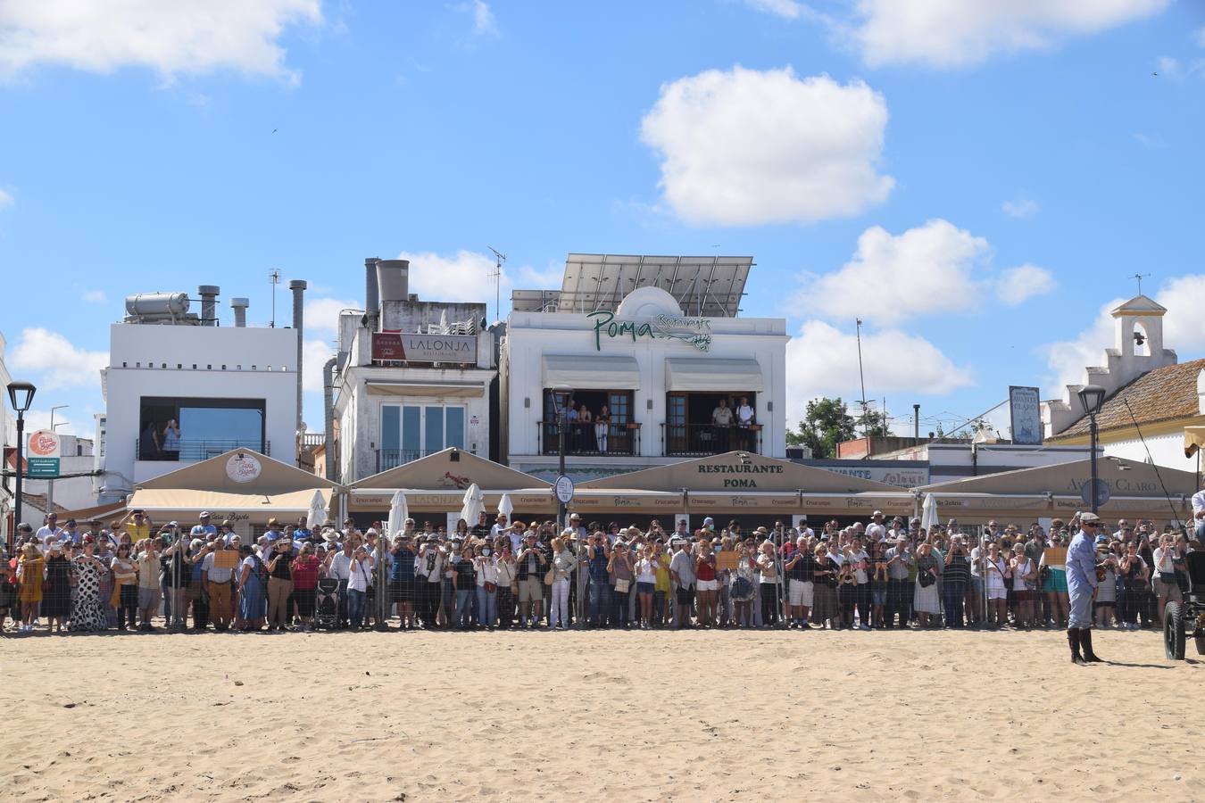 Doñana se llena de color con los peregrinos