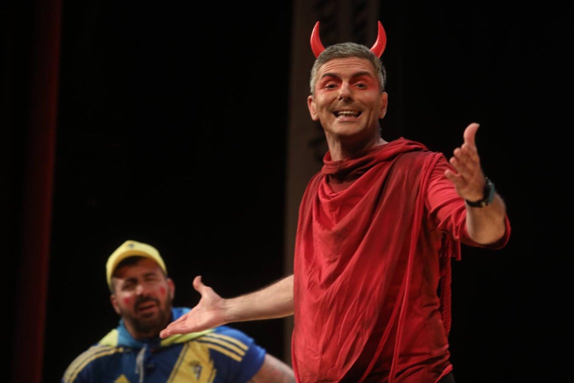 Fotos: Cuarteto &#039;Al Edén que le den&#039; en el COAC 2022. Carnaval de Cádiz