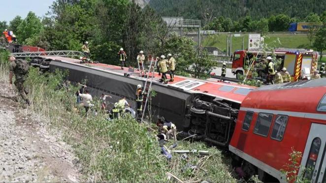 Accidente del tren en Alemania, en imágenes