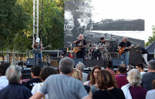 El festival &#039;Música por el Tajo&#039; reúne a cientos de toledanos en su primera jornada