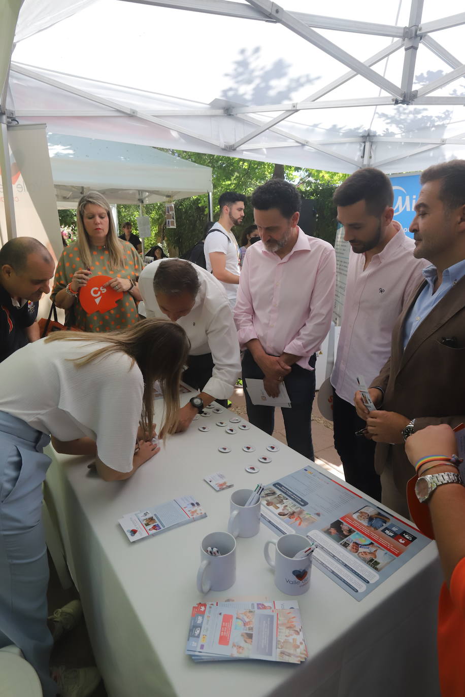 La visita de Edmundo Bal (Cs) a Córdoba en la campaña, en imágenes