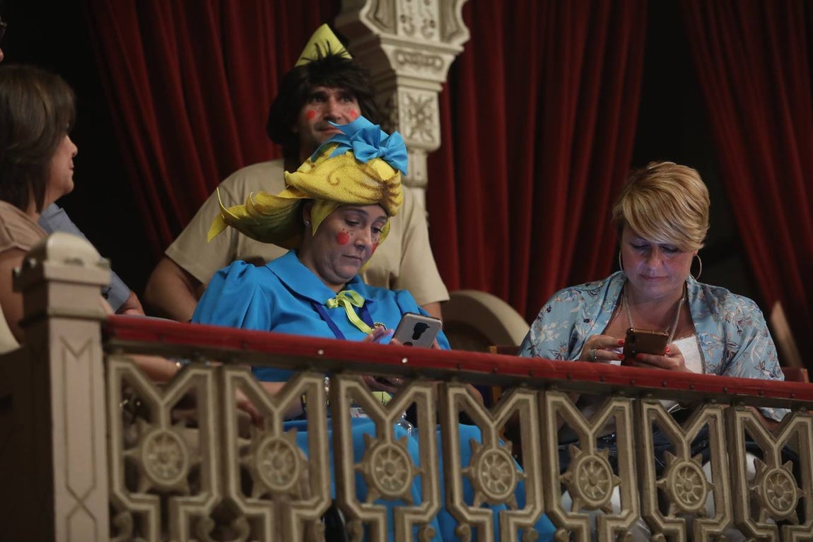 Fotos: Búscate en Falla. Las imágenes que nos deja la Gran Final del Falla