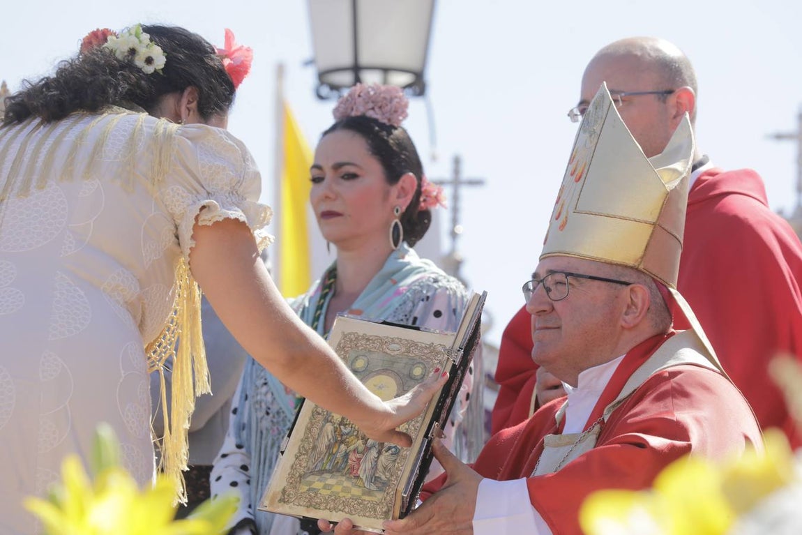 Las imágenes de la Misa de Pentecostés en el Rocío 2022