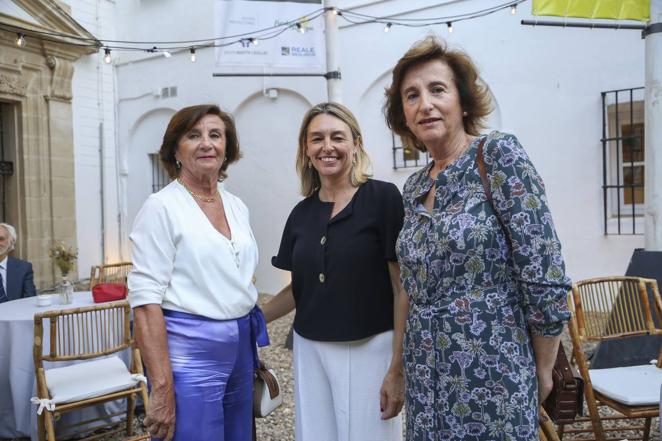 Reyes García de Pinillos, Ana Gómez Terrero y Beatriz Mariano