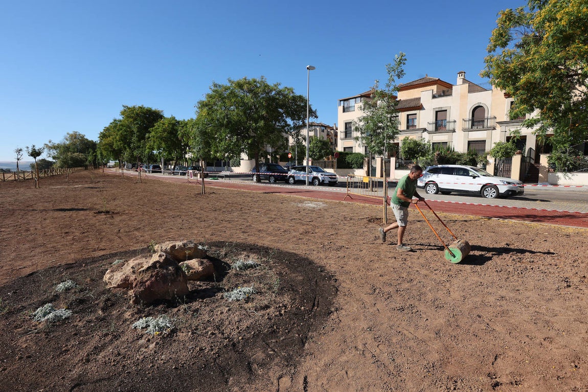 La finalización de la urbanizacion de Mirabueno de Córdoba, en imágenes