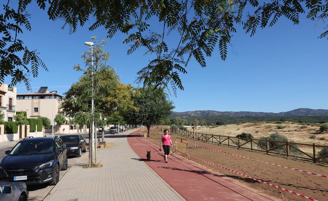 La finalización de la urbanizacion de Mirabueno de Córdoba, en imágenes