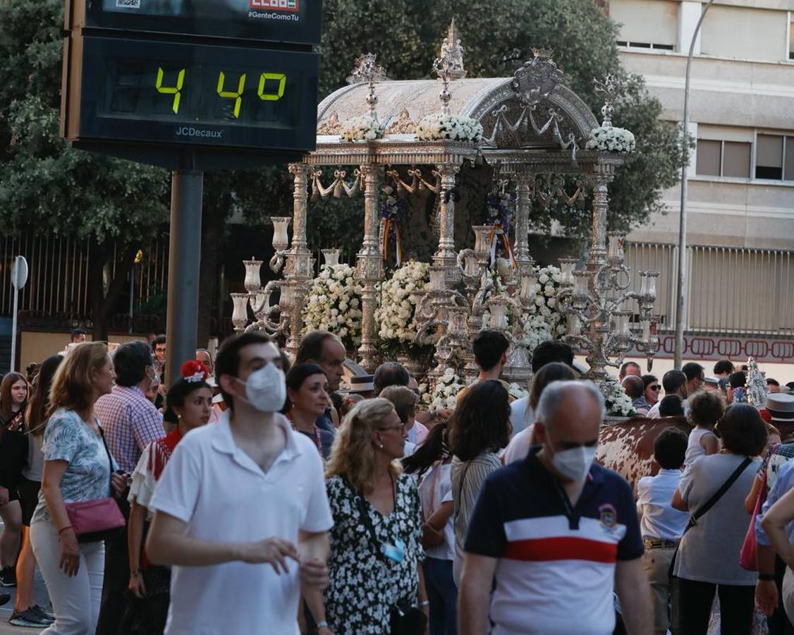 La hermandad del Rocío de Sevilla ya está en la ciudad