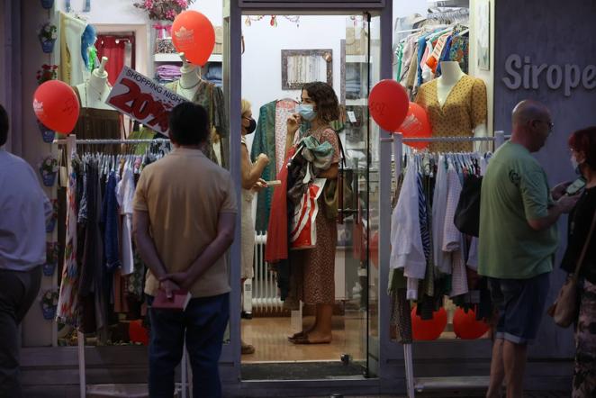 La bulliciosa Shopping Night de Córdoba, en imágenes