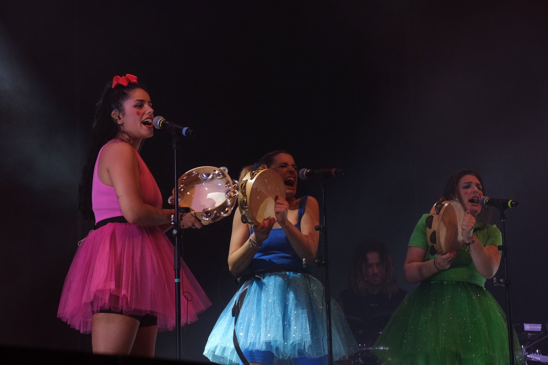 Fotogalería: Concierto de Tanxugueiras en la plaza de San Antonio de Cádiz