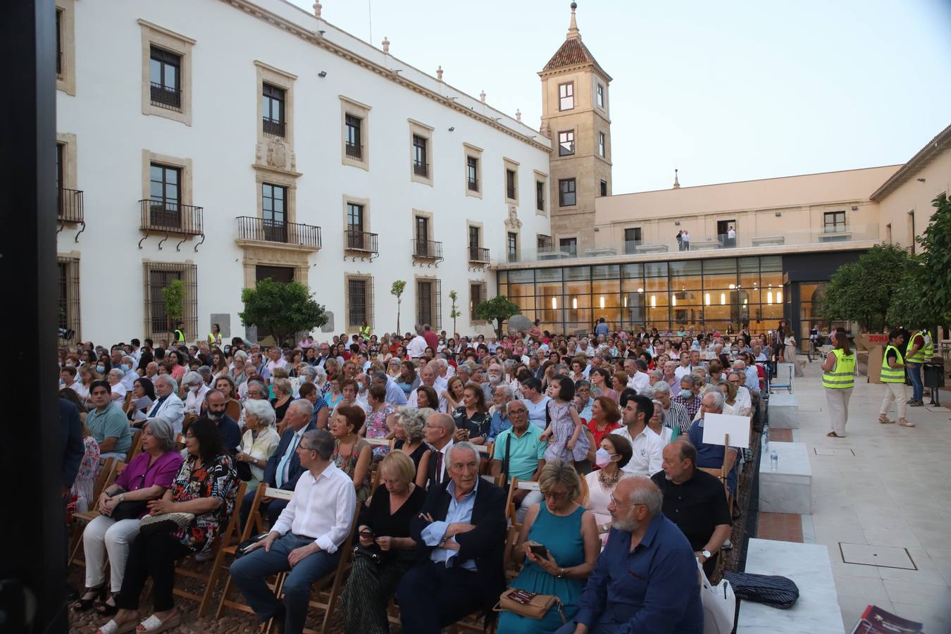 El concierto benéfico de Cáritas Córdoba, en imágenes