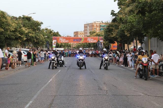 Las mejores imágenes de la Carrera Nocturna Trotacalles en Córdoba