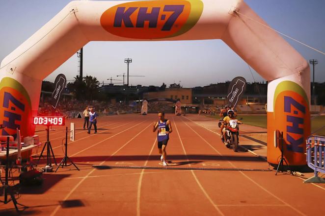 Las mejores imágenes de la Carrera Nocturna Trotacalles en Córdoba