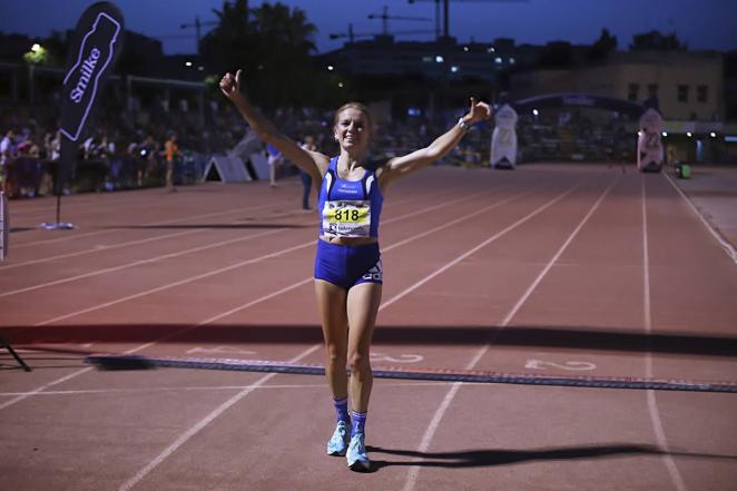 Las mejores imágenes de la Carrera Nocturna Trotacalles en Córdoba