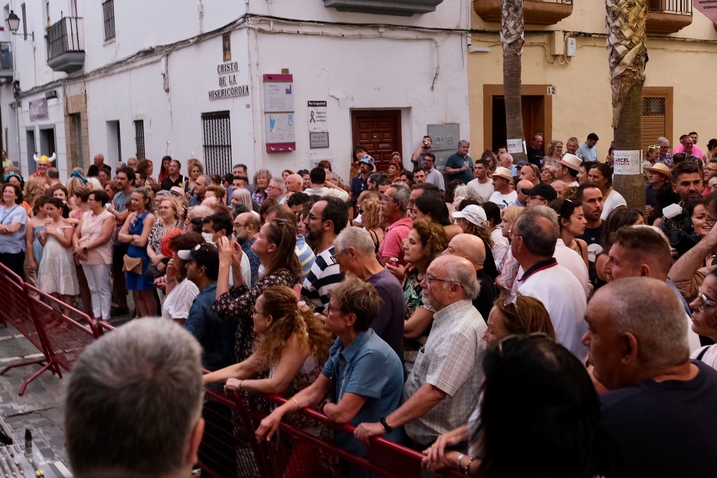 Fotos: La batalla de coros en el barrio de la Viña