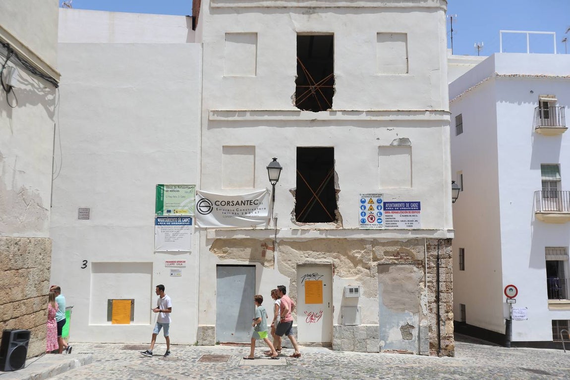 Fotos: Fiasco de la &#039;Tomatada popular&#039; de este sábado en la plaza de Santa Cruz