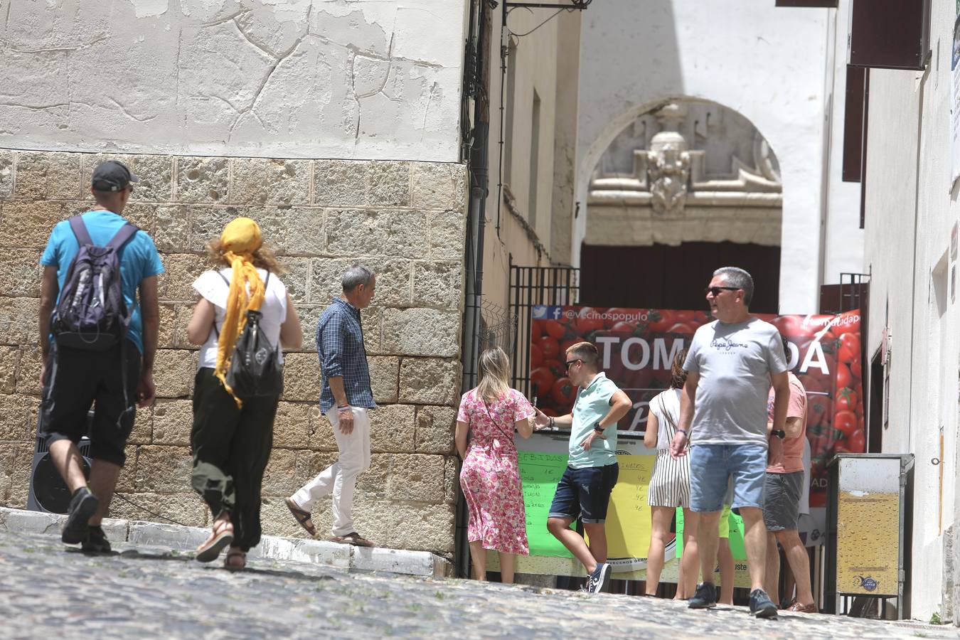 Fotos: Fiasco de la &#039;Tomatada popular&#039; de este sábado en la plaza de Santa Cruz